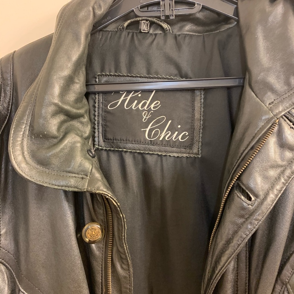 Hide n chic black leather drawstring coat